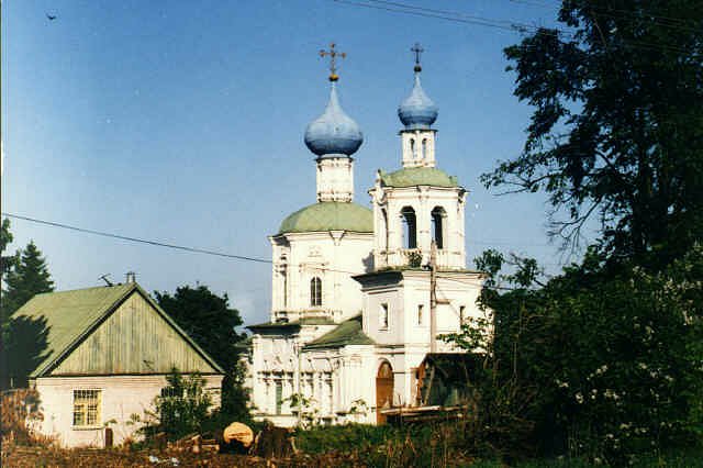 Храм в честь Смоленской иконы Пресвятой Богородицы села Кривцы